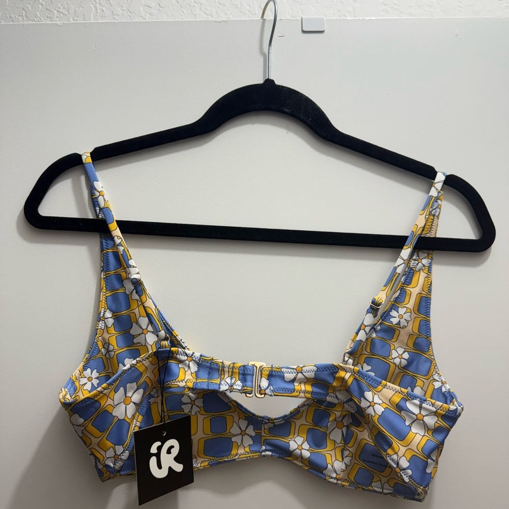 Floral Blue and Yellow Bikini Top -Inner Relm - Picture 5 of 6
